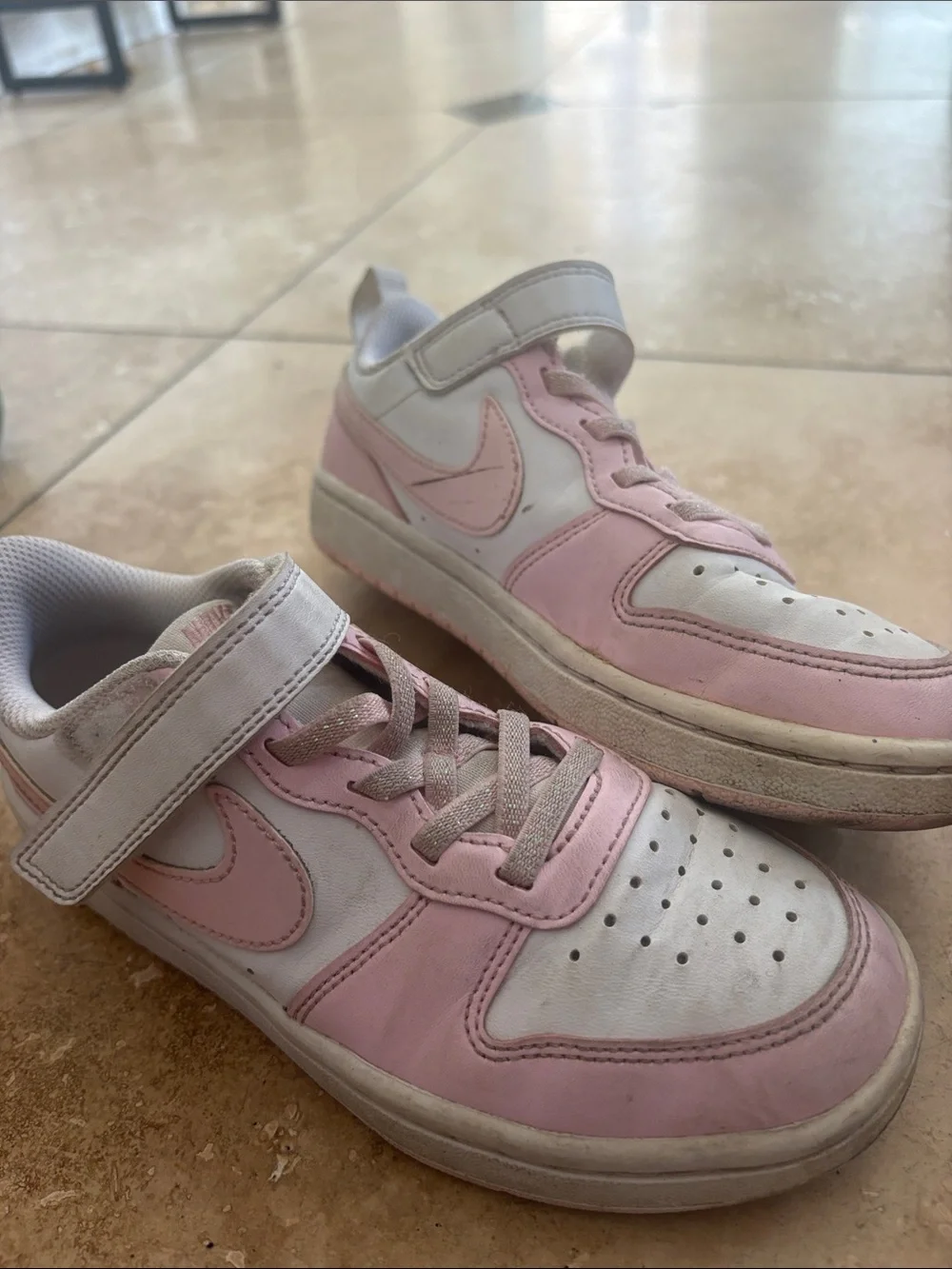Nike classic kids